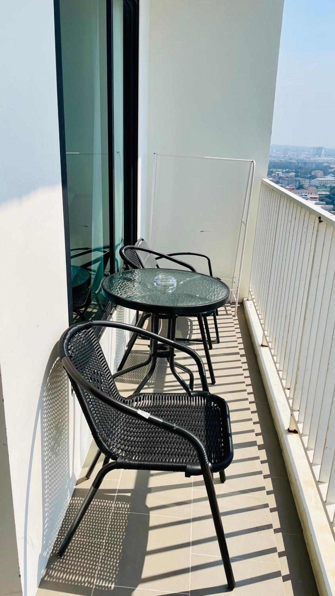 Ferienwohnung The Base 1 Bed 1 Bath Pattaya Exterior foto